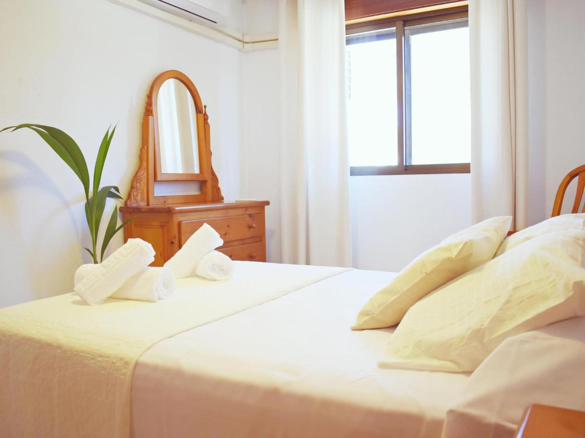 Amplio Y Luminoso Apartamento Cerca Del Centro Y La Playa Con Piscina Y Parking Privado Malaga Exterior photo